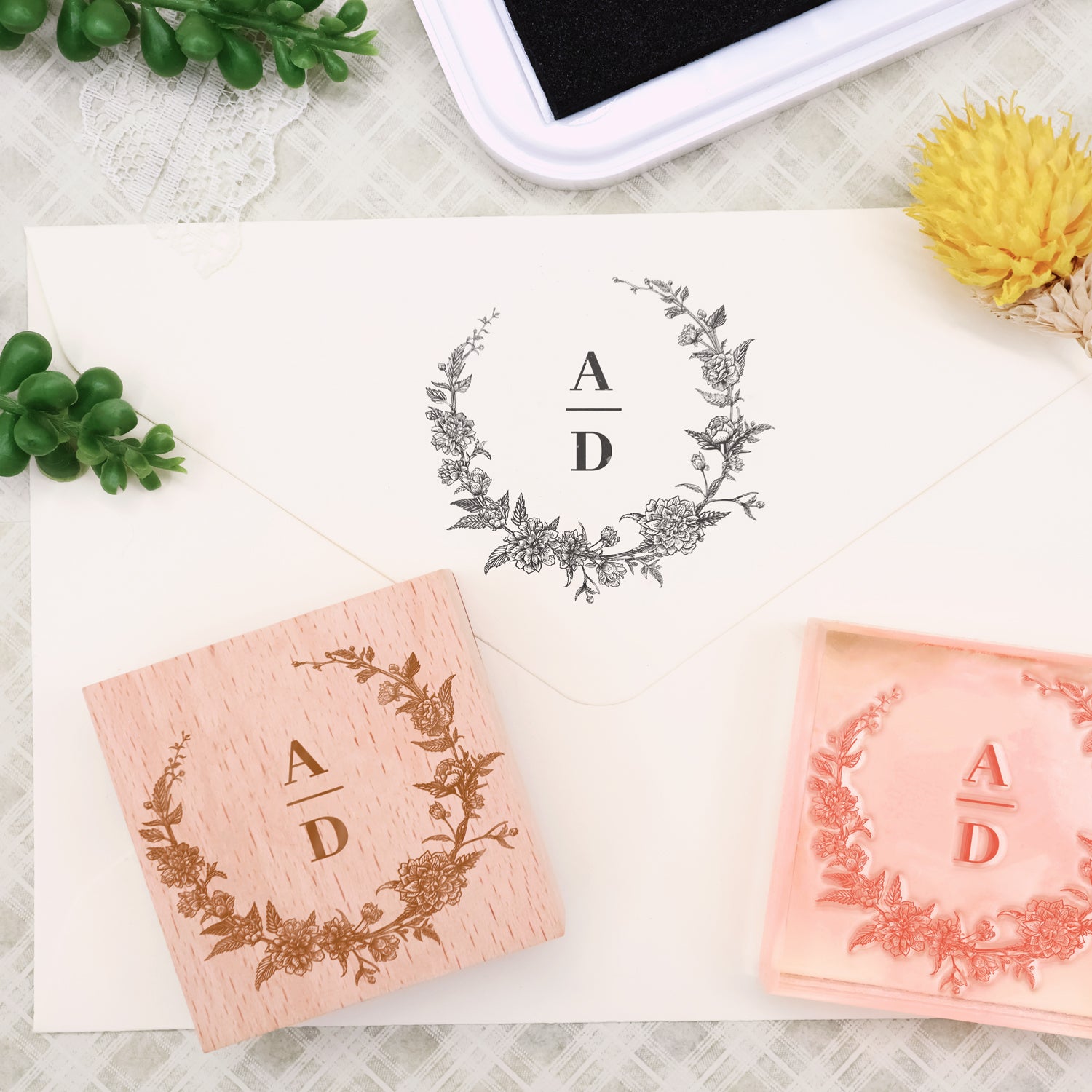 Personalisierter Botanischer Hochzeits-Monogramm Stempel aus Gummi (18 Designs)