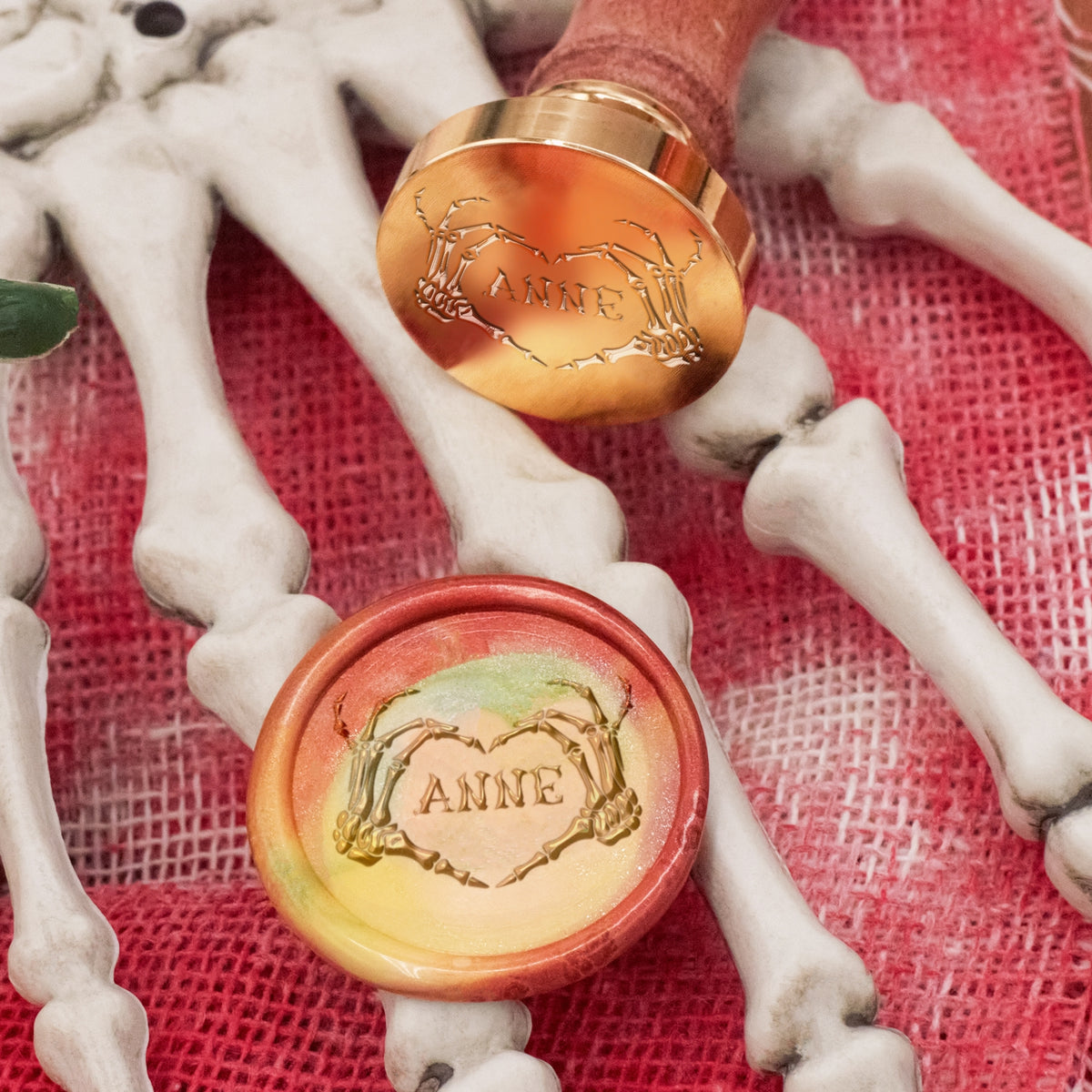 Personalisierter Totenkopf Liebe Halloween Name Siegelwachs Siegelstempel 1