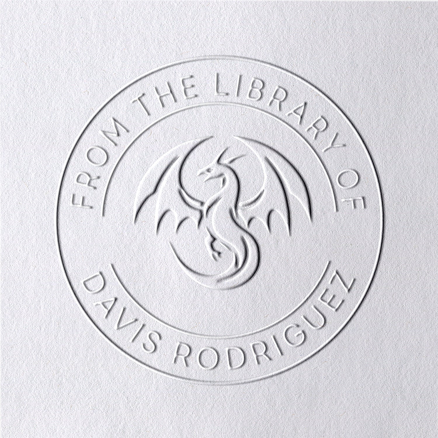 Personalisierter Drache aus der Bibliothek von Buchprägezange2