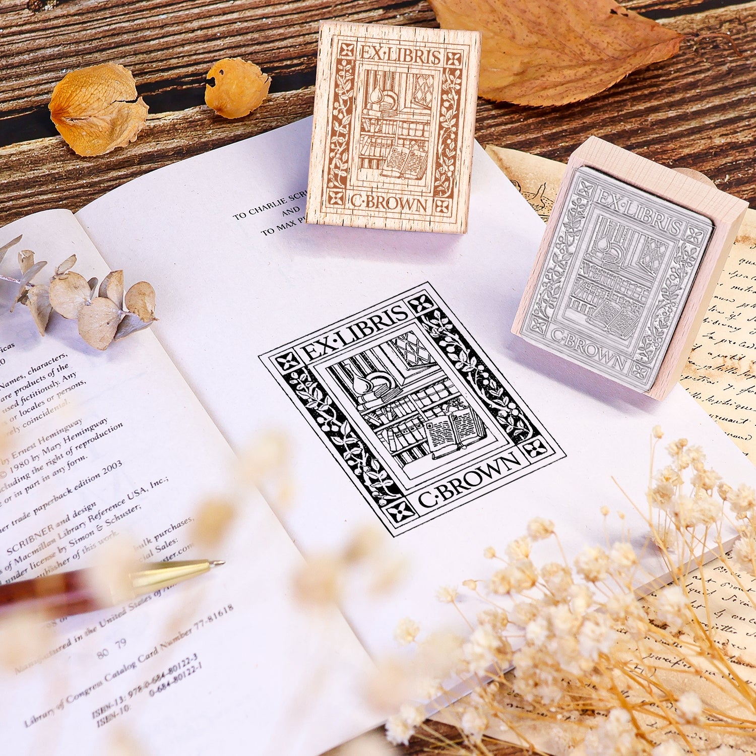 personalisiert Buch Gummistempel Verwendung Buchcover