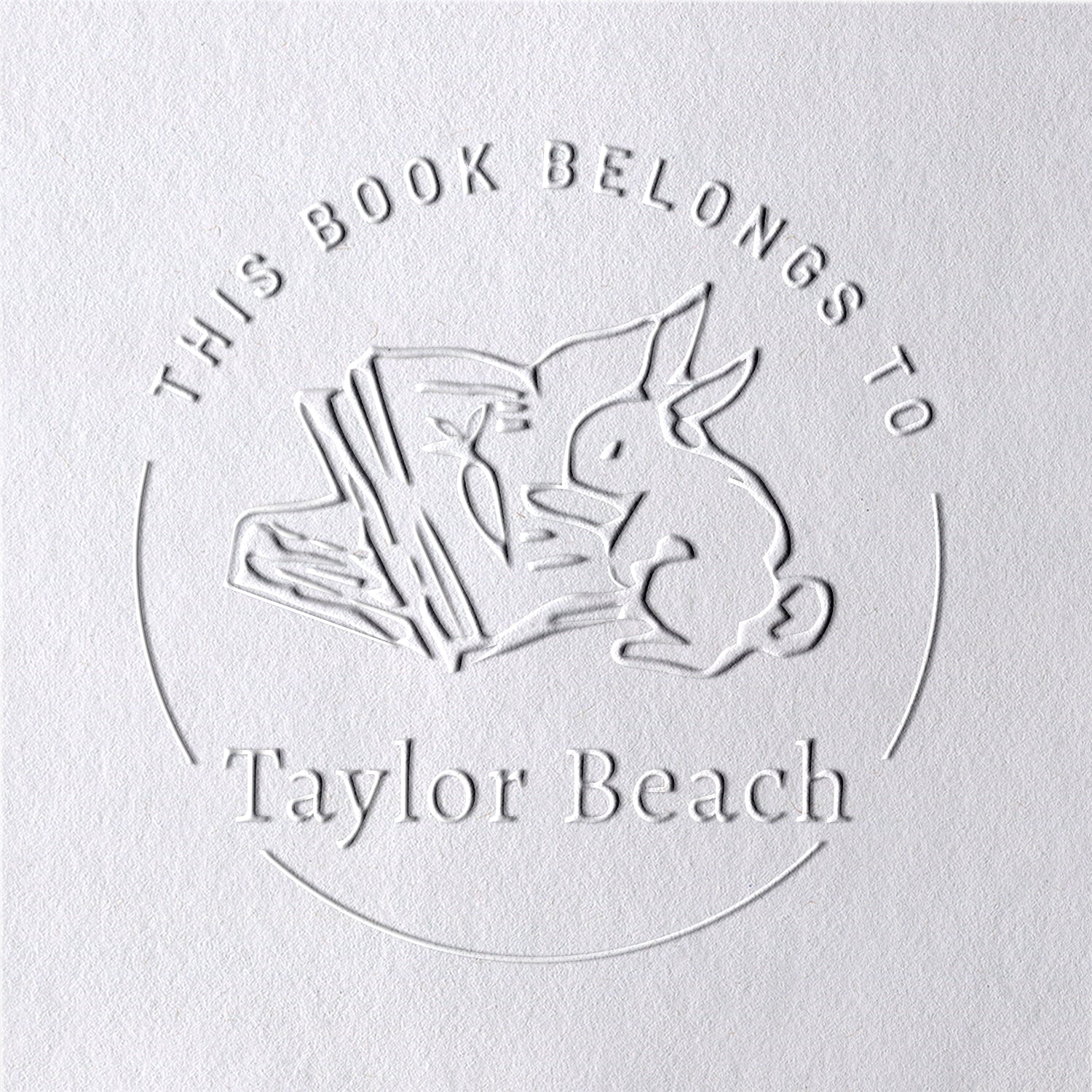 Personalisierter Hase aus der Bibliothek Buchprägezange2